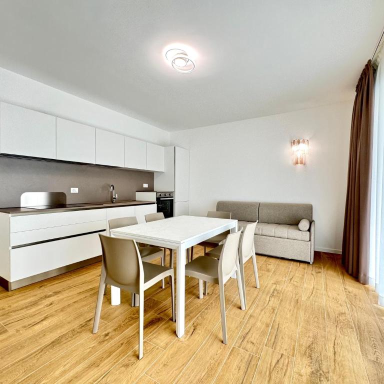 J Eight - Carraro Immobiliare - Family Apartments - Appartamento con 2 Camere da Letto - 13
