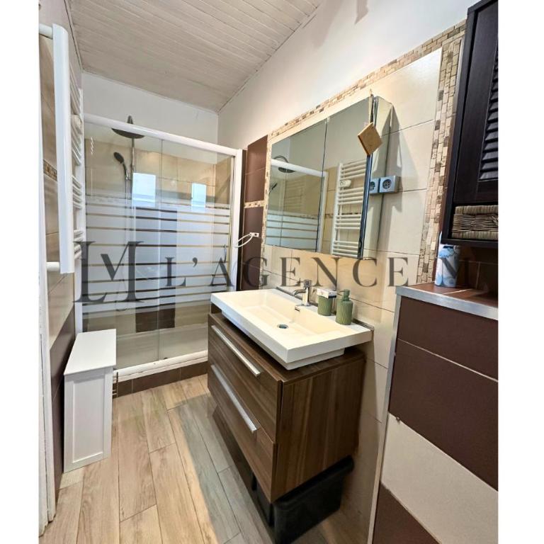 Appartement Colomba - parking, terrasse, centre Calvi & plage à pied - 6 couchages - Appartement 2 Chambres - 10