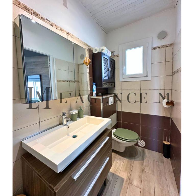Appartement Colomba - parking, terrasse, centre Calvi & plage à pied - 6 couchages - Appartement 2 Chambres - 11