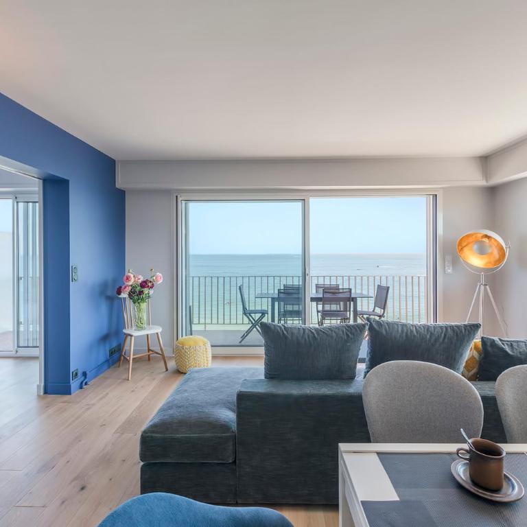Vue sur mer La Baule Victoria - Three-Bedroom Apartment with View - 1