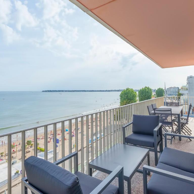 Vue sur mer La Baule Victoria - Three-Bedroom Apartment with View - 5