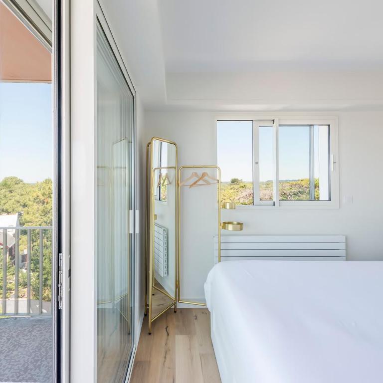 Vue sur mer La Baule Victoria - Three-Bedroom Apartment with View - 17
