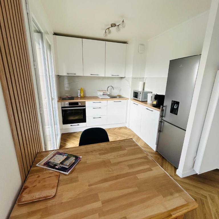 Agréable Studio Chantilly avec balcon et parking securisé - Appartement 1 Chambre - 15