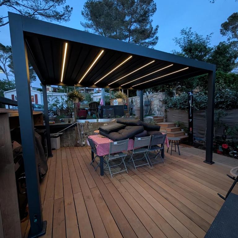 escabour 40 - superbe mobil home, climatisé, ss vis a vis, au calme, dans super domaine - Two-Bedroom Chalet - 11
