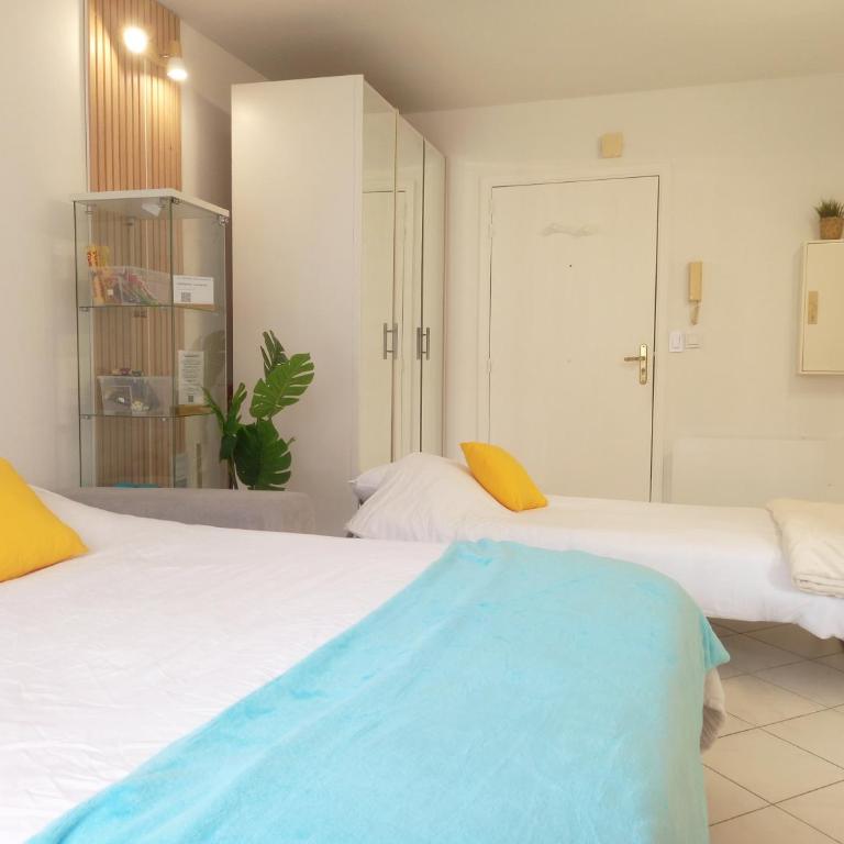 Adorable studio à 200m de la mer , frais , bien équipé et proche des commodités - Apartamento de 1 dormitorio - 14