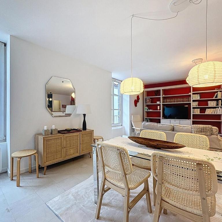 Hyper Centre Style & Confort 4personnes ! - Appartement 2 Chambres - 4