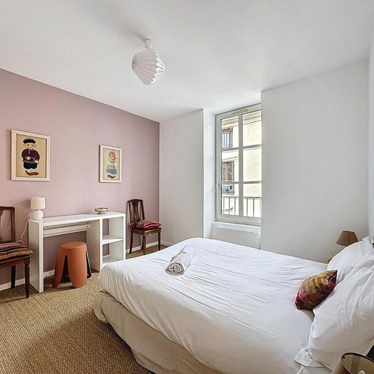 Hyper Centre Style & Confort 4personnes ! - Appartement 2 Chambres - 12