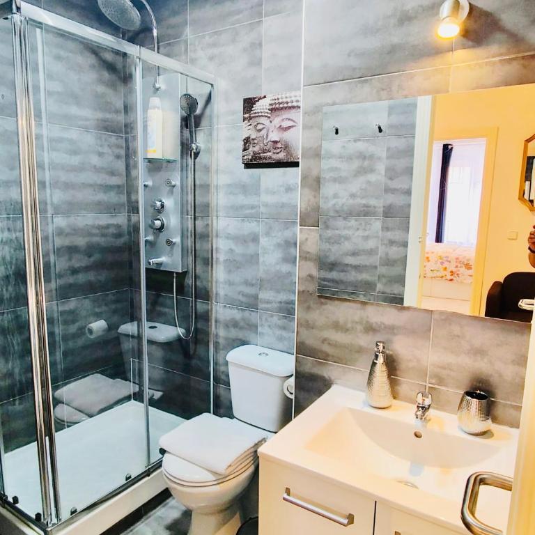 EN PLENO CENTRO de MADRID - GRAN VIA - CALLAO - SOL - Two-Bedroom Apartment - 34