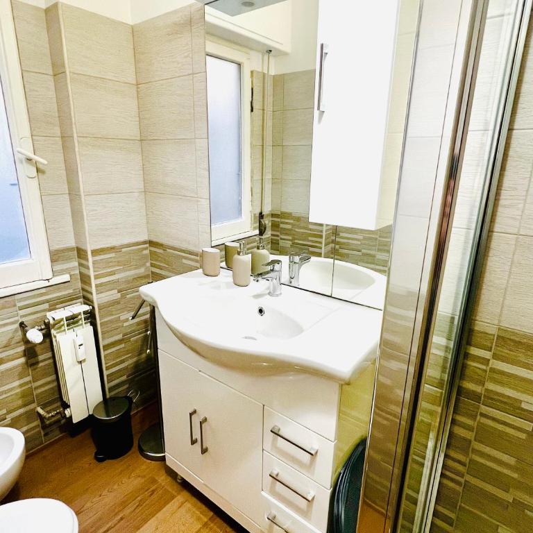 Charming apartment Eur - Appartamento con 1 Camera da Letto - 29