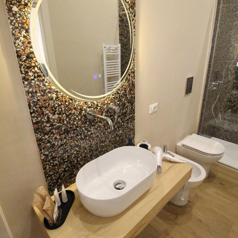 Leoni di Sicilia - Superior Quadruple Room - 9