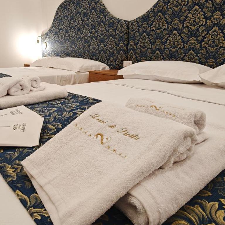 Leoni di Sicilia - Superior Quadruple Room - 12