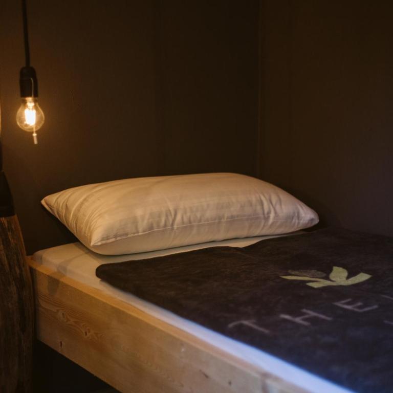 The Keep Eco Rooms - Dreibettzimmer mit eigenem Bad - 32