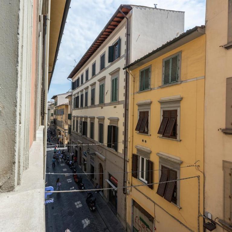 San Antonino Elegant Renovated Cosy Central Plus - Appartamento con 2 Camere da Letto - 12