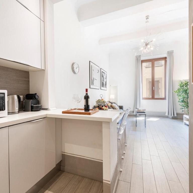 San Antonino Elegant Renovated Cosy Central Plus - Appartamento con 2 Camere da Letto - 25