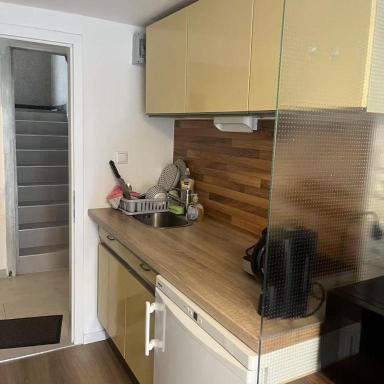 Souterrain-Apartment - Appartamento con 1 Camera da Letto - 8