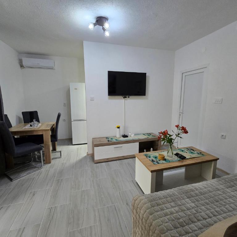 Apartman Jelena - One-Bedroom Apartment - 17