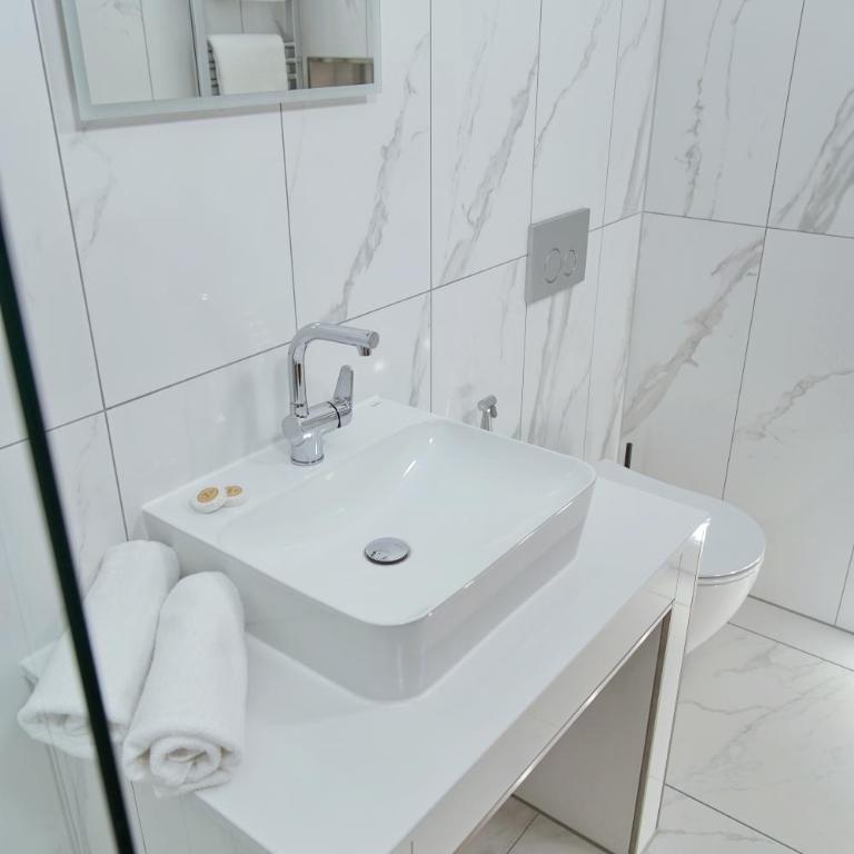 Alpen Hotel "Villa Bello" - Doppelzimmer - 13