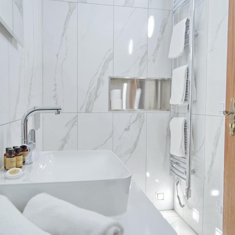 Alpen Hotel "Villa Bello" - Doppelzimmer - 12