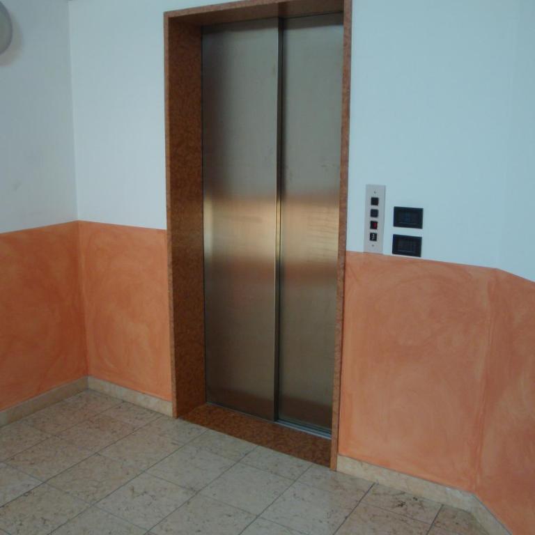 Central Bed - Two-Bedroom Apartment - 30
