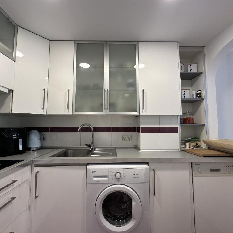 Torremolinos Great Terrace Apartment - Apartamento con terraza - 12