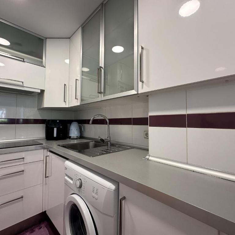 Torremolinos Great Terrace Apartment - Apartamento con terraza - 15