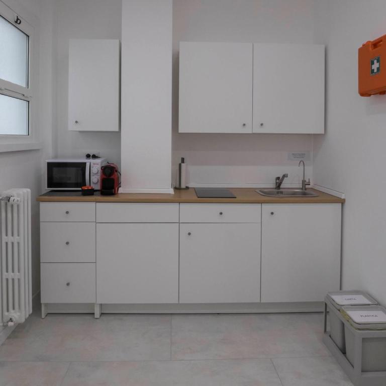 Il Perugino Guest House - Quadruple Room with Private Bathroom - 1