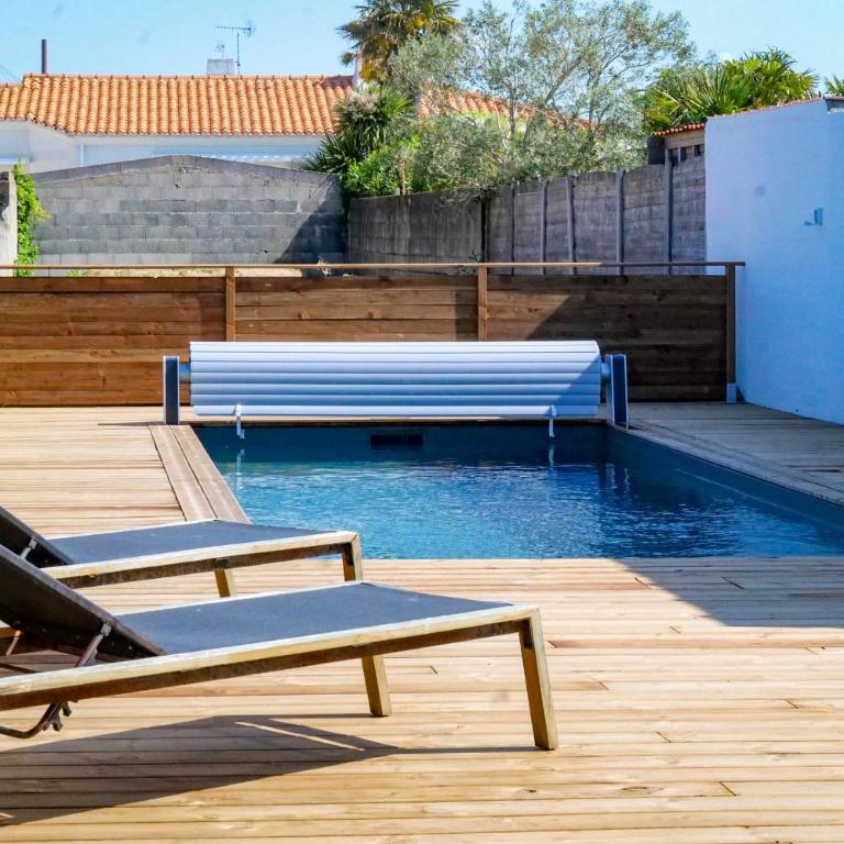 Très jolie maison - Piscine & Jacuzzi - Les Sables - 9 personnes - Haus mit 3 Schlafzimmern - 13