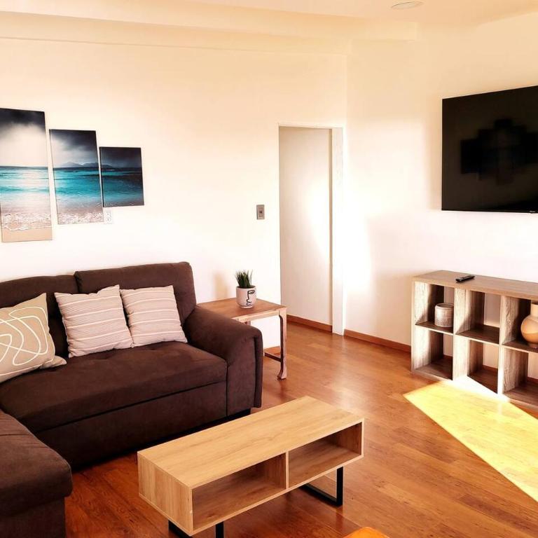 Cozy Modern Suite With Oceanview - Apartment with Sea View - 3