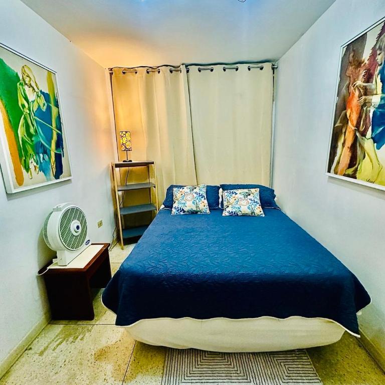 Apartamento Único en Caracas 3 habitaciones, 3 baños, terrazas, hamaca, estacionamiento, smartv, wifi y una decoración brutal estilo Art Déco - Moderno - Deluxe Apartment - 4