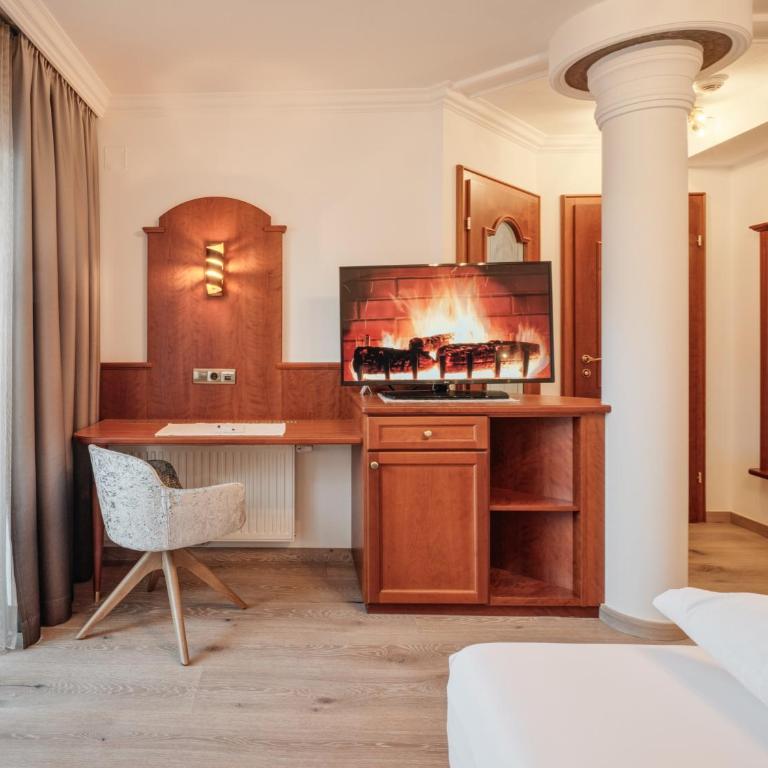Hotel Alpenjuwel 4 Sterne Superior - Deluxe Doppelzimmer mit Dusche - 4