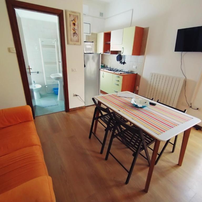Villa Rosa - Appartamento con 1 Camera da Letto - 4