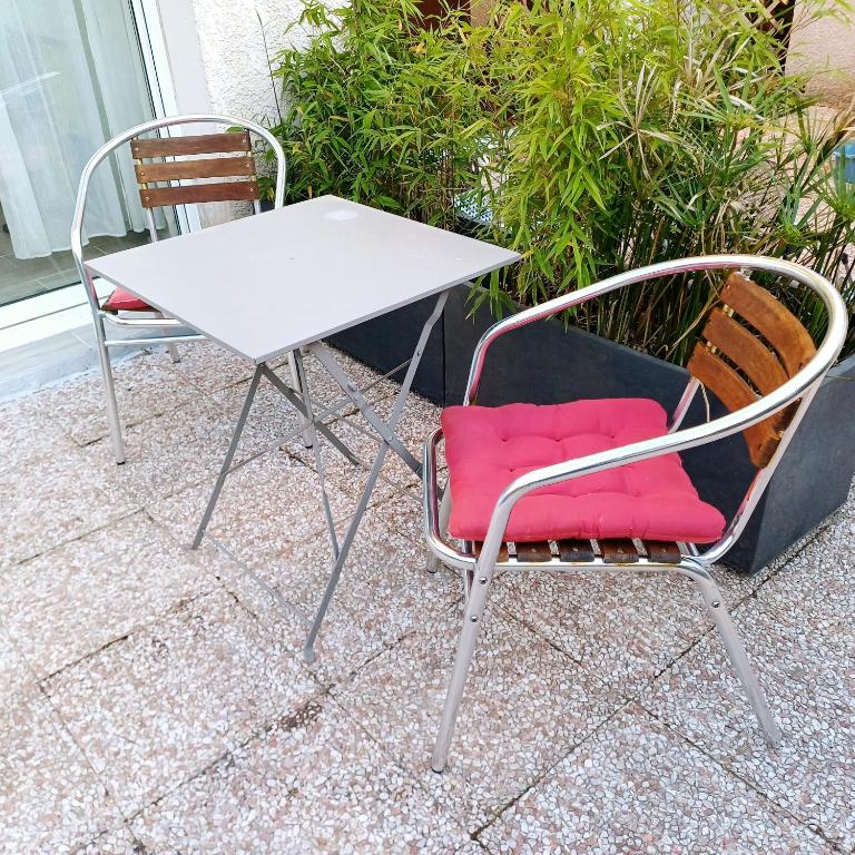 Studio cosy, terrasse, logement entier Aix-en-Provence dans maison - Appartement 1 Chambre - 23