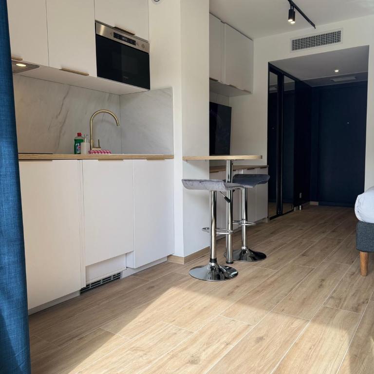 Studio Riviera, Centre-ville Cannes, Terrasse, Clim - Apartment mit 1 Schlafzimmer - 20