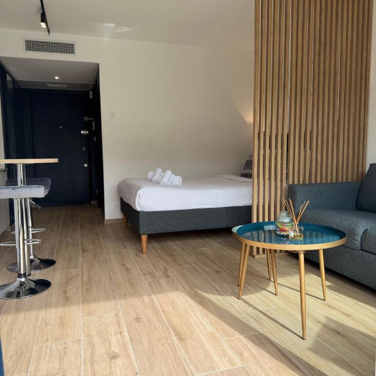 Studio Riviera, Centre-ville Cannes, Terrasse, Clim - Apartment mit 1 Schlafzimmer - 21