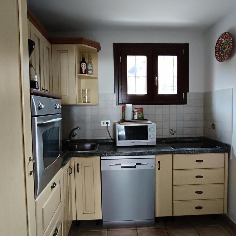 Chalet Carlines - appartement dans un chalet - Aucun parking ! MAE-1324 - Apartment - 8