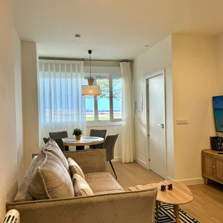 Playa A - PRIMERA LINEA DE PLAYA - WIFI GRATIS - Apartamento de 1 dormitorio - 2