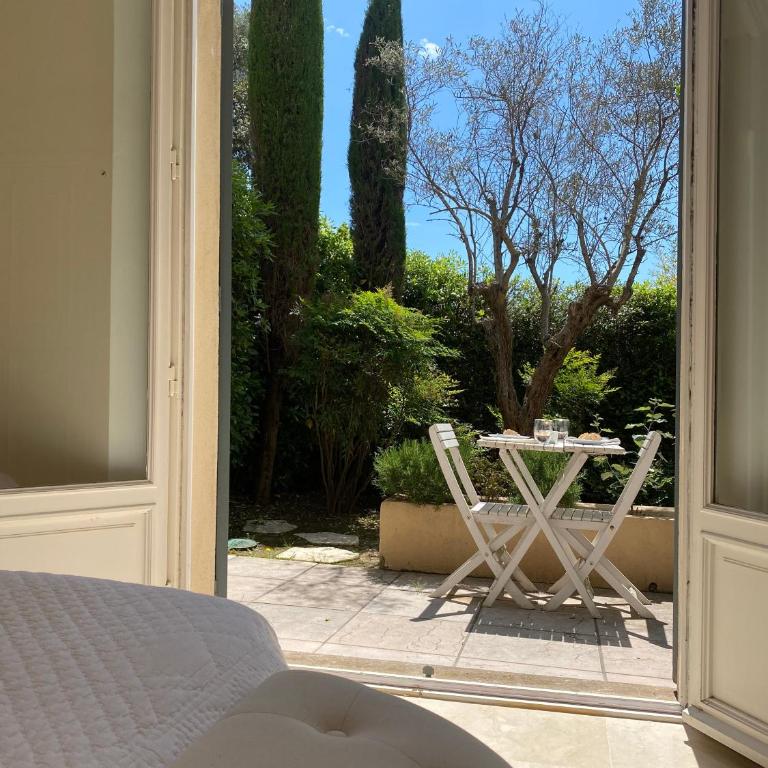 Domaine Picasso - Doppelzimmer mit Terrasse - 3