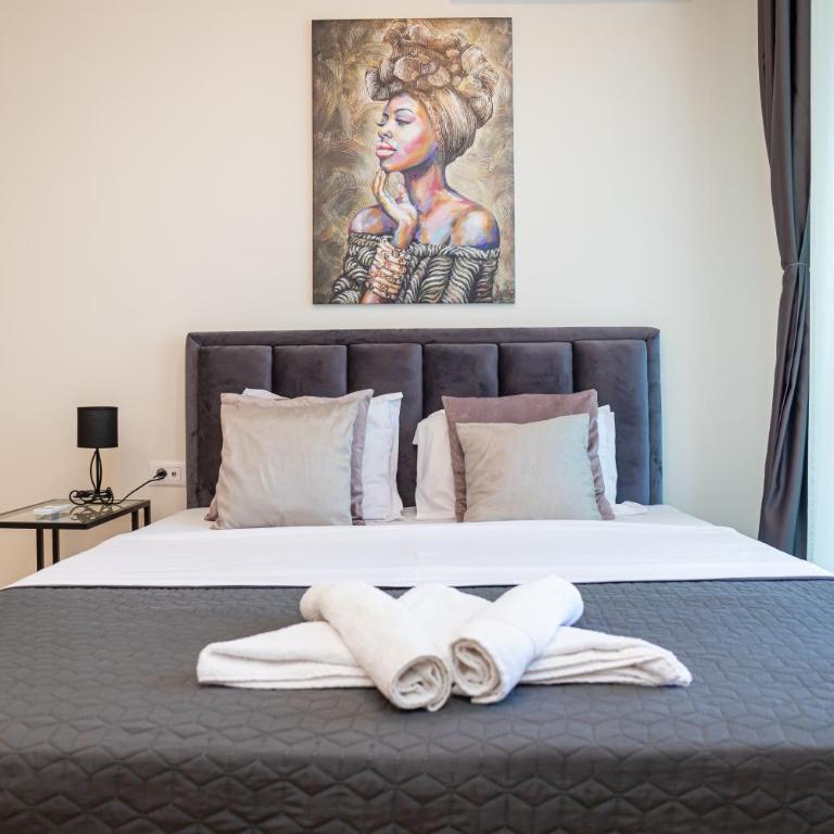 Talija BW - One-Bedroom Apartment - 2