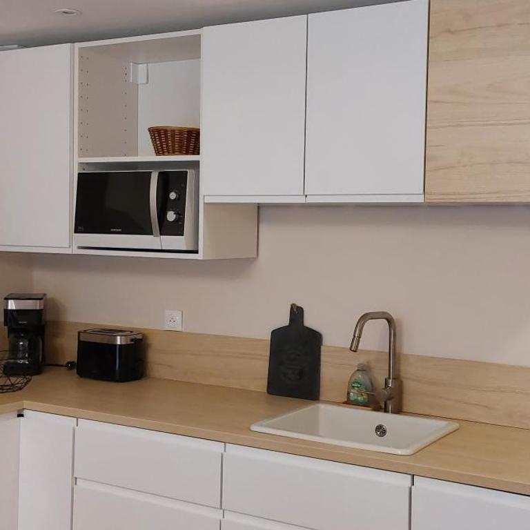 Cozy apartment for 4 people, beach 100m away - One-Bedroom Apartment - 5