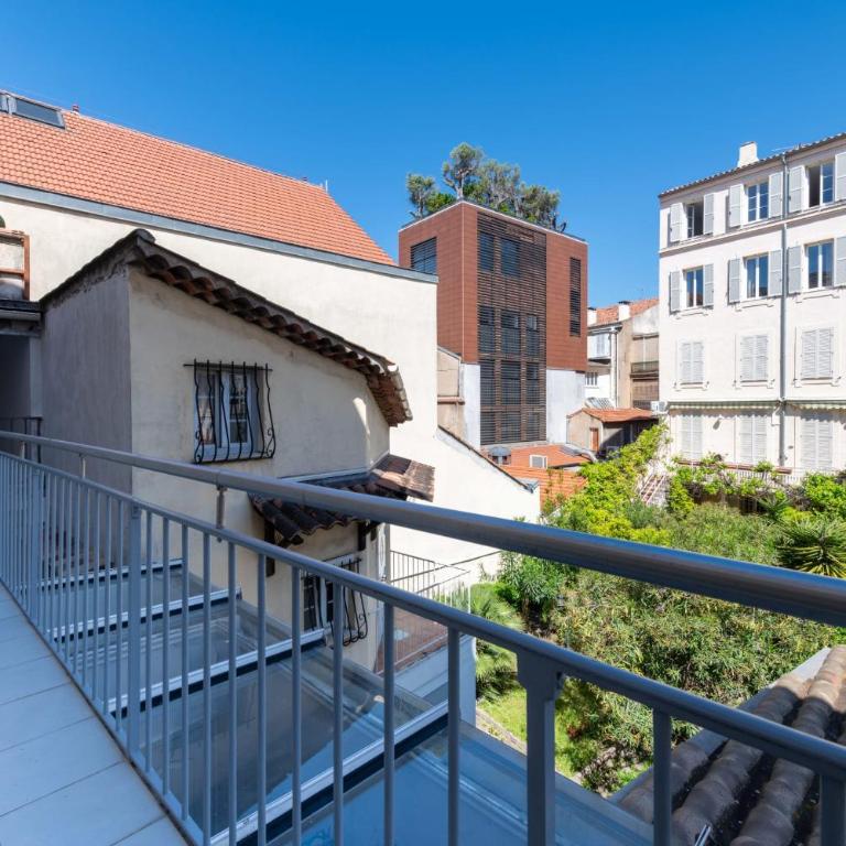 2-Br Apartment Terrace Cannes City Centre - Apartment - 14