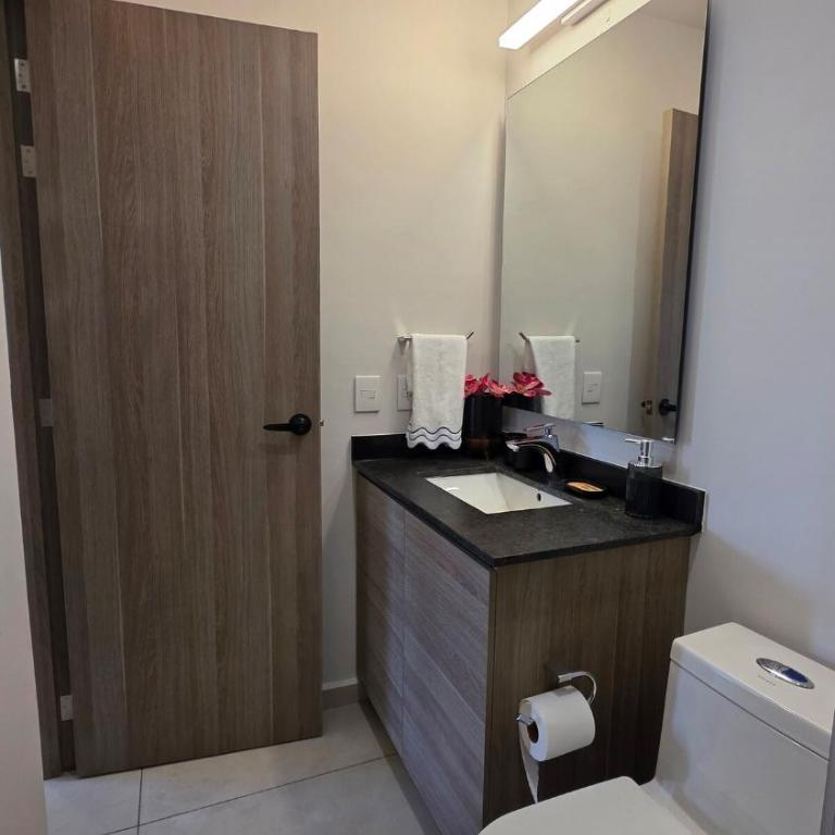Departamento con alberca Minerva - Apartamento de 2 dormitorios - 11
