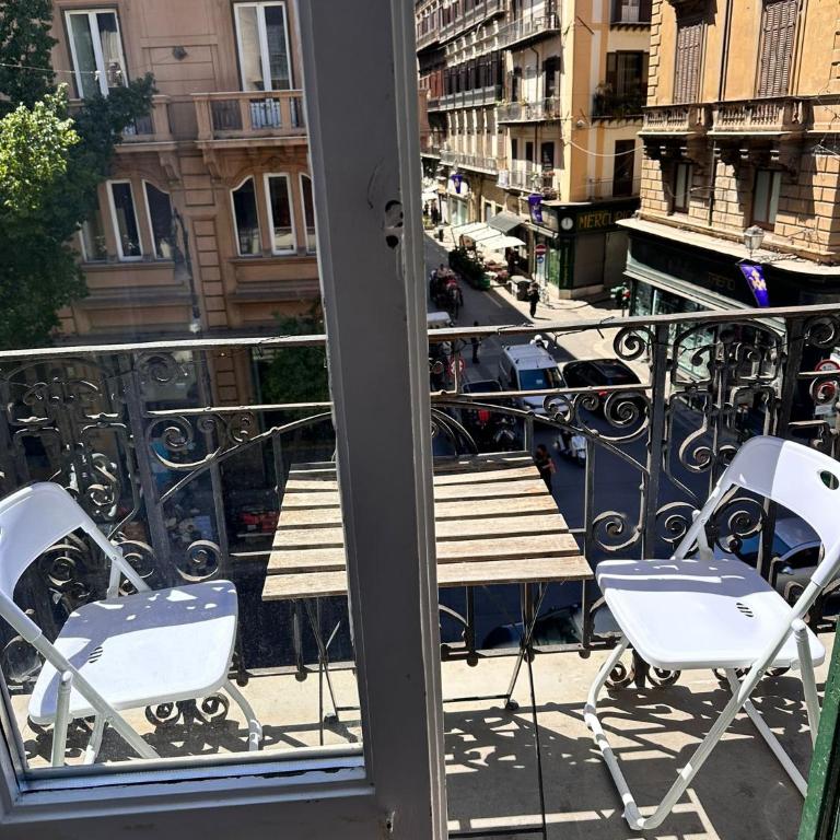 Via Zara Arararooms - Camera Economy Doppia con Letti Singoli - 8