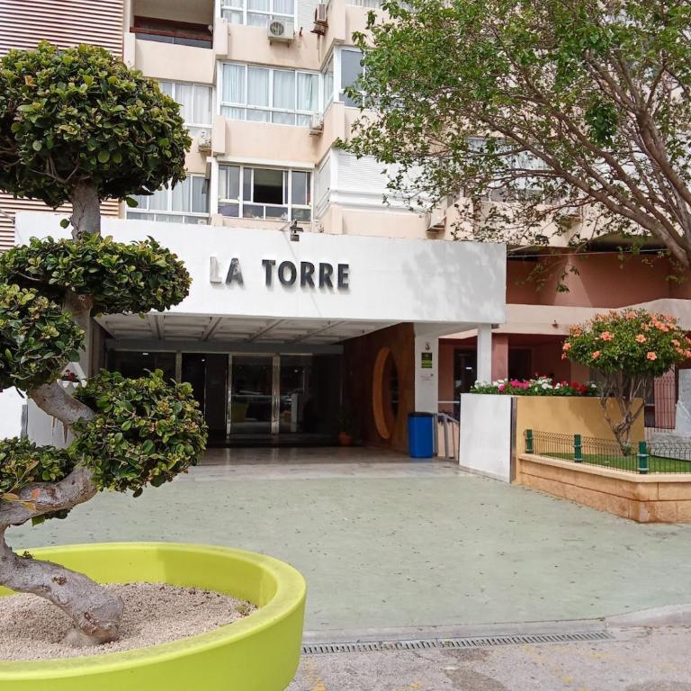 Paradise in Torremolinos Malaga, Recep 24 h, Swimming Pool, near to the beach, city center and airport, train, bus, taxi - Apartamento - 41