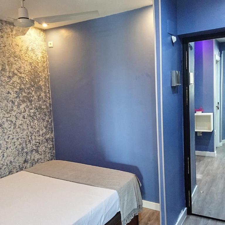 Paradise in Torremolinos Malaga, Recep 24 h, Swimming Pool, near to the beach, city center and airport, train, bus, taxi - Apartamento - 36
