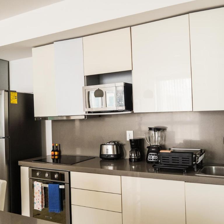 Penthouse terrace excellet WiFi Downtown - One-Bedroom Apartment - 17