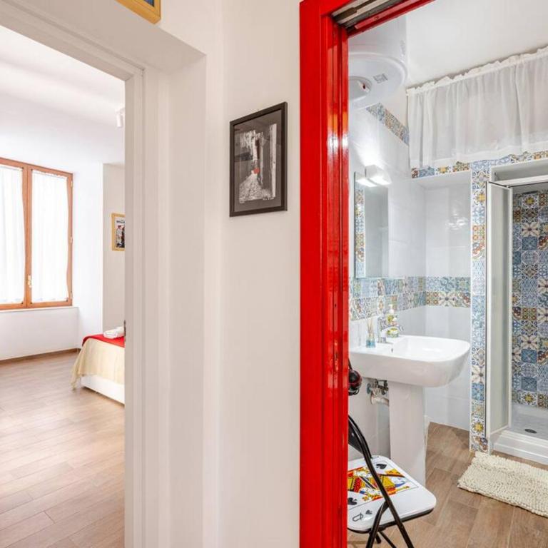 Bernadette Boutique - One-Bedroom Apartment - 30