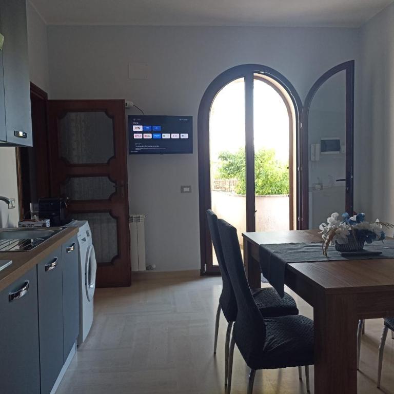 La perla azzurra - One-Bedroom Apartment with Balcony - 4
