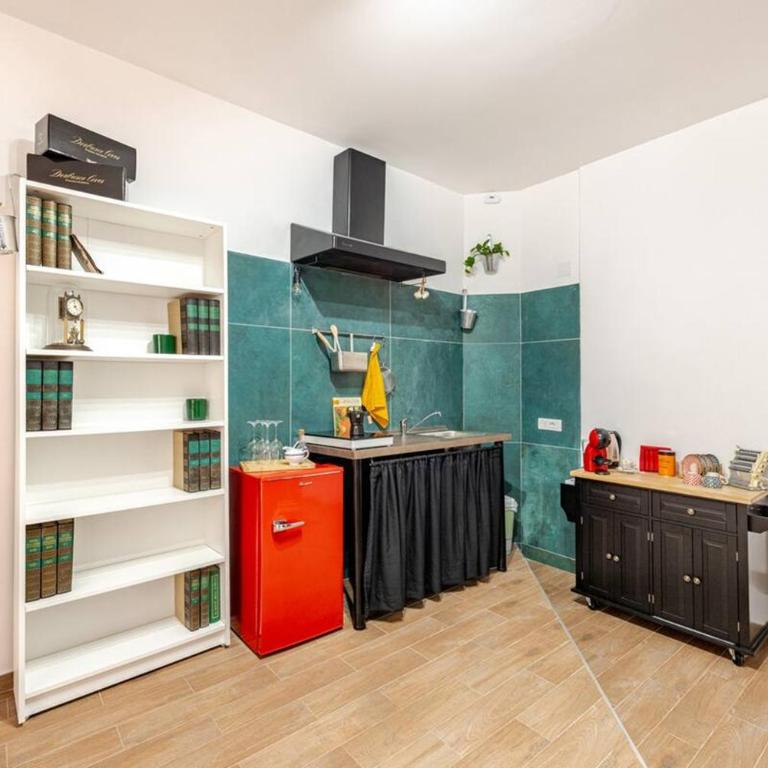 Bernadette Boutique - One-Bedroom Apartment - 34