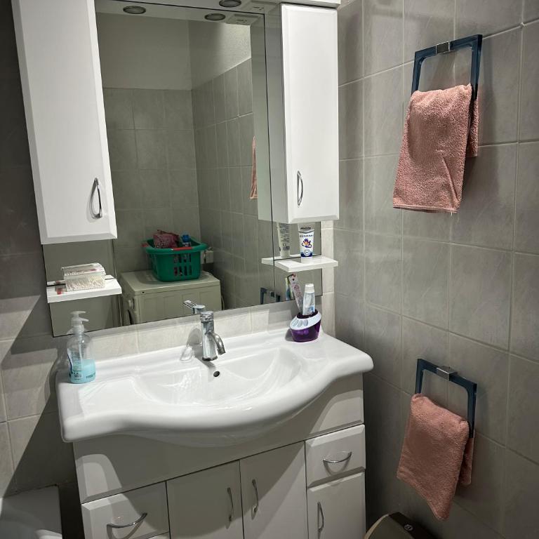 Riaho Apartment - Three-Bedroom Apartment - 38