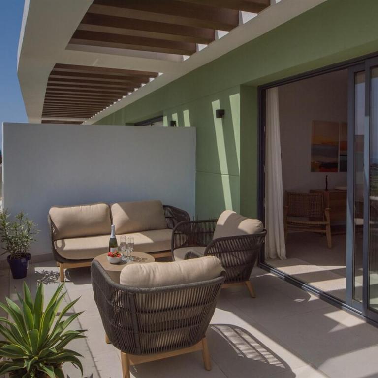Split-level apartment with spa & private rooftop - Two-Bedroom Apartment with Terrace and Sea View - 23